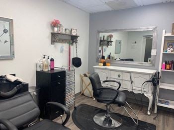 Salon